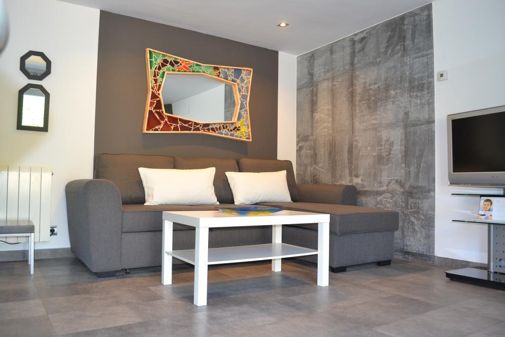 Apartamentos Puerta De 기욘 외부 사진