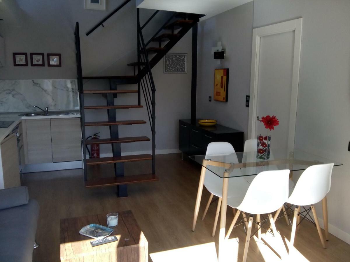 Apartamentos Puerta De 기욘 외부 사진